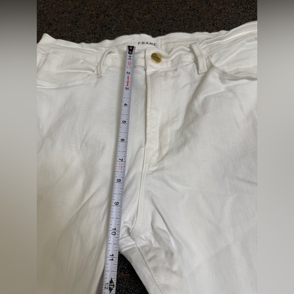 FRAME Denim -Le High Flare Jeans, White,  Women’s Size 32 - Picture 9 of 14